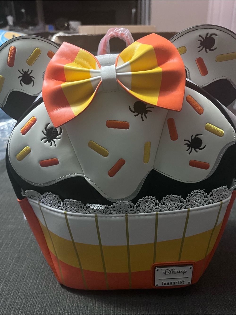 Disney Loungefly Candy Corn Minnie Glow Set -Backpack, wallet, and Ears - Picture 6 of 8